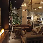 Arva Paris 3* ليون