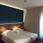 Arva París 3* Leão