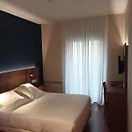 Arva París 3* León
