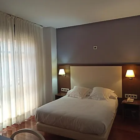 Hotel Arva París León