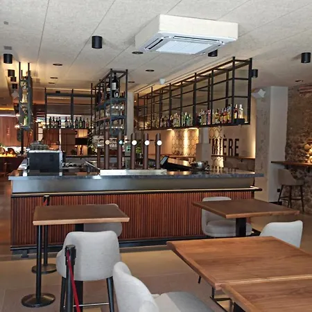 Hotel Arva Paris León