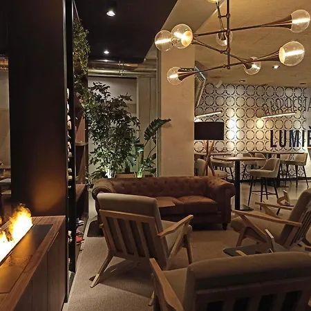 Arva Paris 3* León