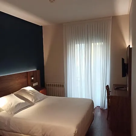 Paris 3* León