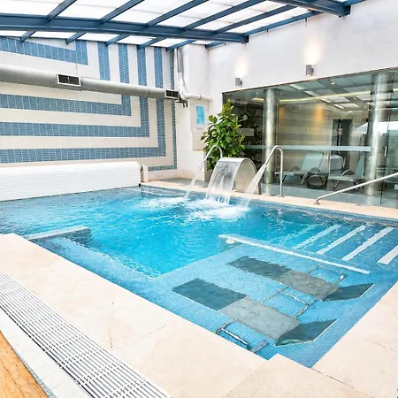 فندق Arva Paris 3*