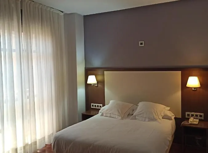 Hotel Arva París León