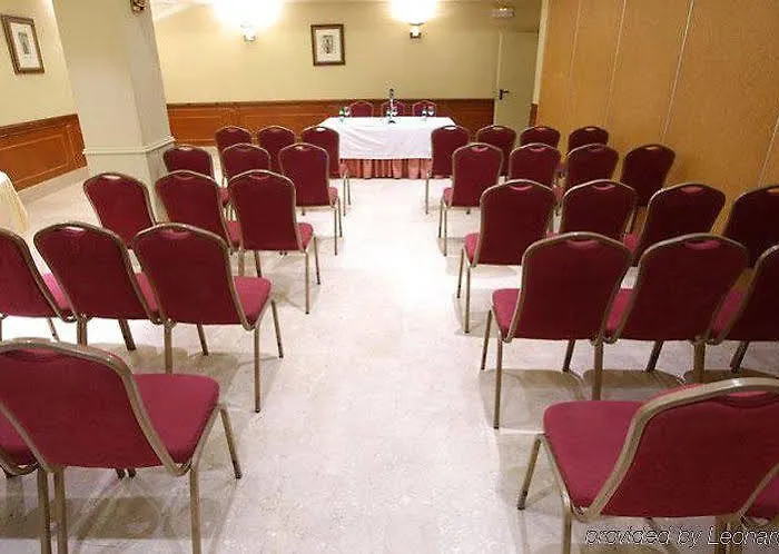 Arva París Hotel León