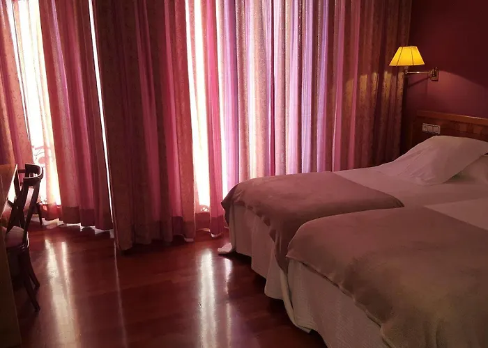 Arva Paris 3* 레온